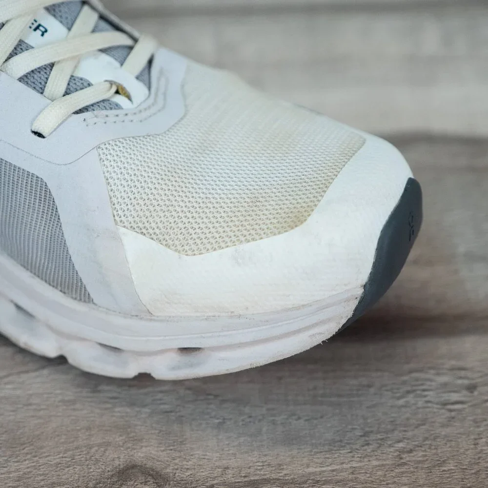 On Cloud Runner Womens running shoe - Picture 8 of 11